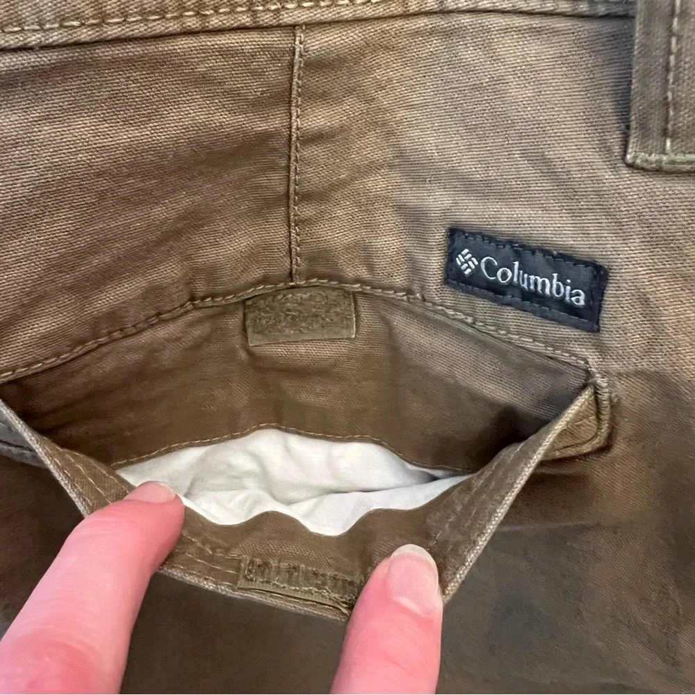 Columbia Men’s Tan Cargo Pants Size 34” Good‎ Condition